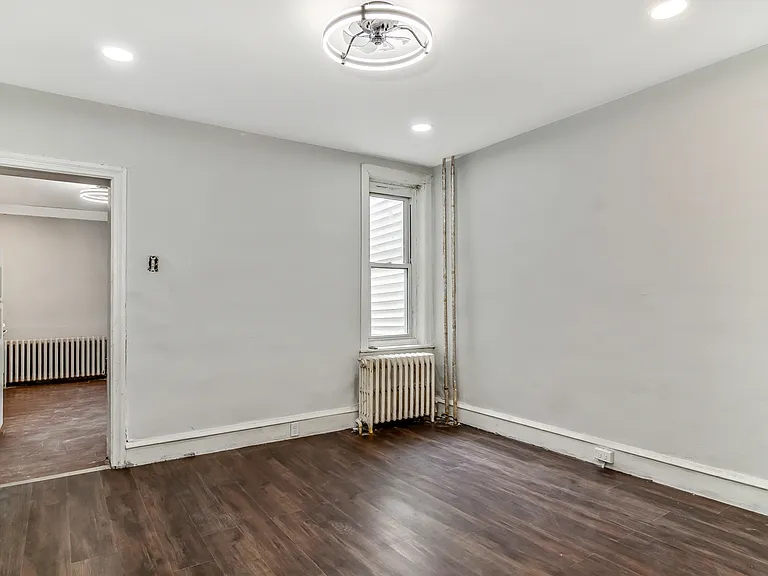 2812 Snyder Ave #1 — Photo 10