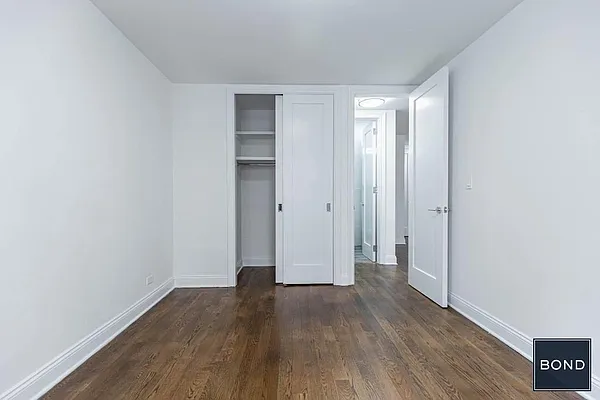 Rented by Bond New York | media 7