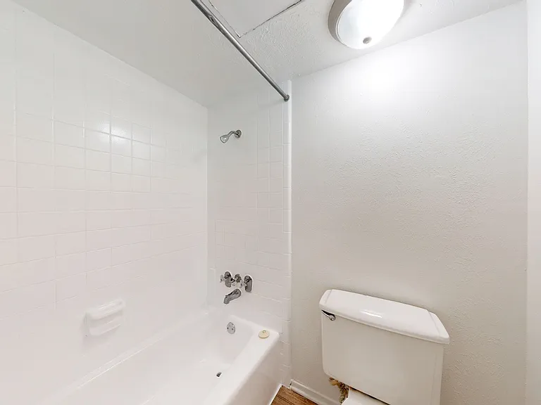 Addison Apartments at the Park — Photo 128