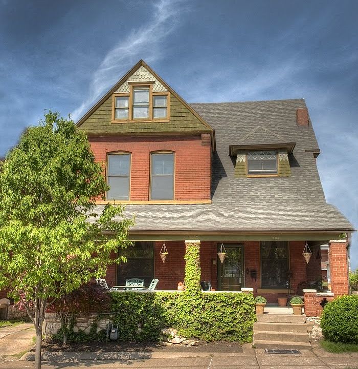 1st image of 536 Olive St