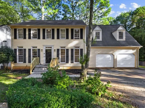 2092 Plantation Rd, Lawrenceville, GA 30044
