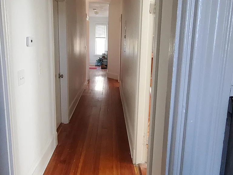 70 Draper St #1.5 — Photo 9