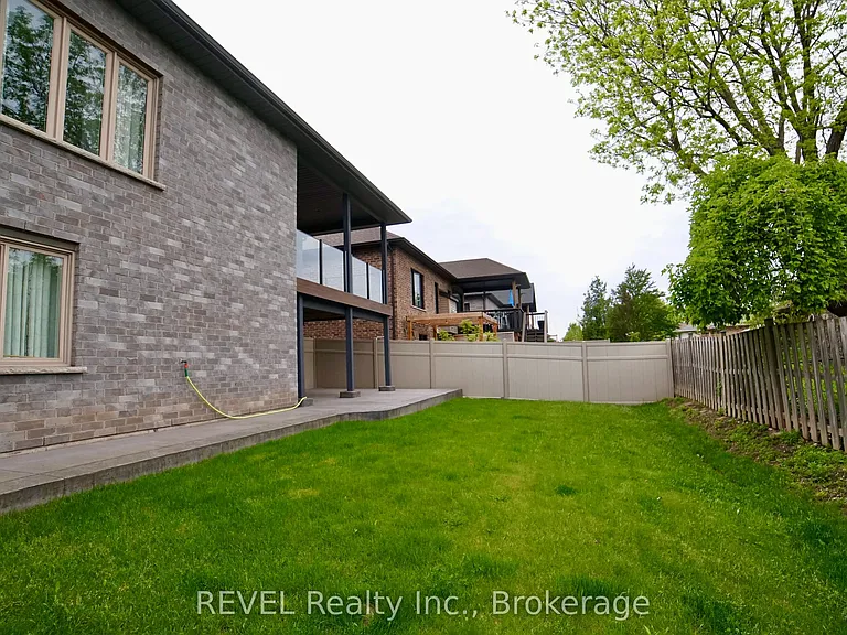 7135 Optimist Ln — Photo 37