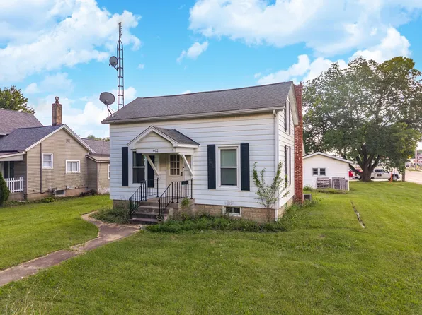 402 Mason St, Chenoa, IL 61726