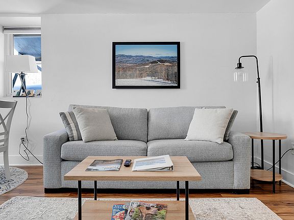 4th image of 15 Mill Hill #2B