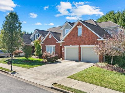 1043 Hunters Lake Dr, Johnson City, TN, 37604
