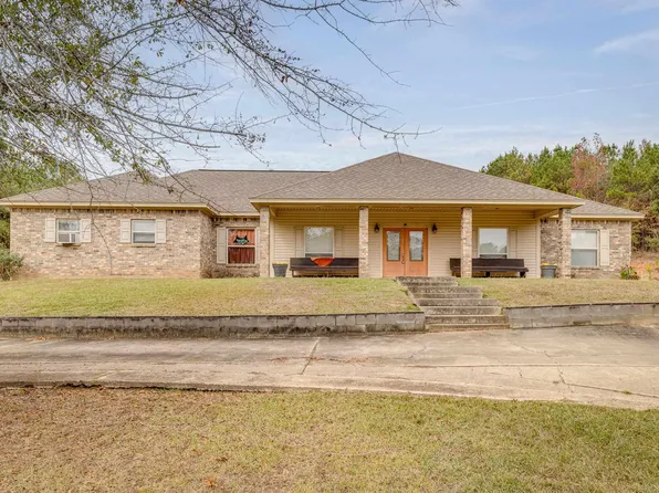 461 Railroad St, Farmerville, LA 71241