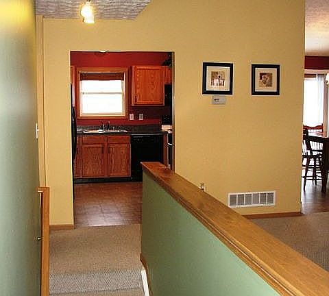 Stairwell to LL off front entry