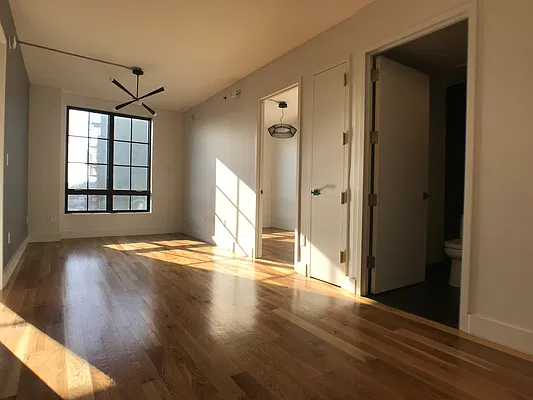 Rented by City Vista Inc | media 23