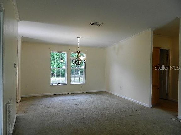 4th image of 200 Columbia Dr