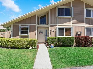 271 Maplecrest Cir, Jupiter, FL 33458