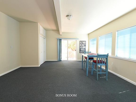 4th image of 3416 Golf Dr