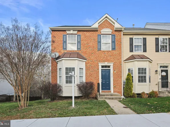1739 Trestle St, Mount Airy, MD 21771