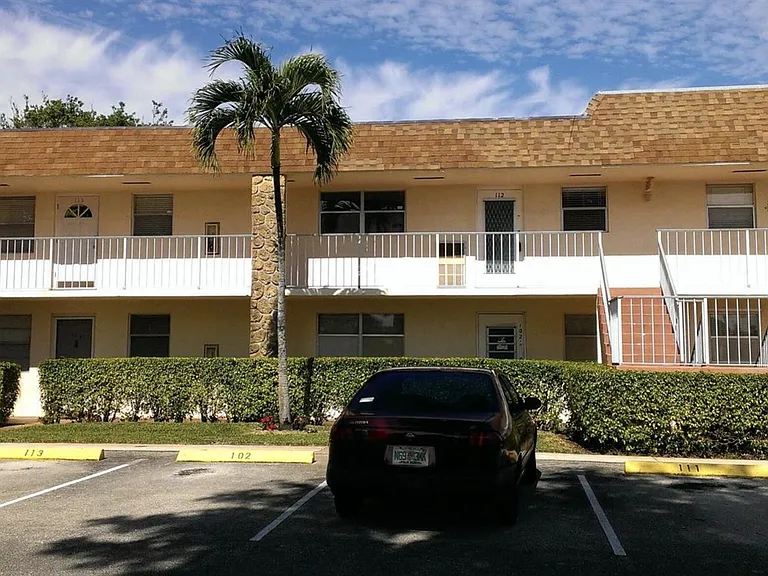 9911 Sandalfoot Blvd #112 — Photo 1