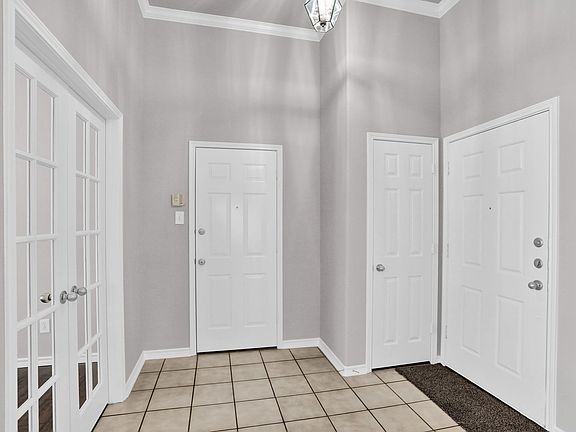 3rd image of 4204 Carmel Mountain Dr
