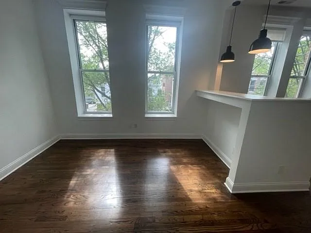651 N Paulina St #2S — Photo 7