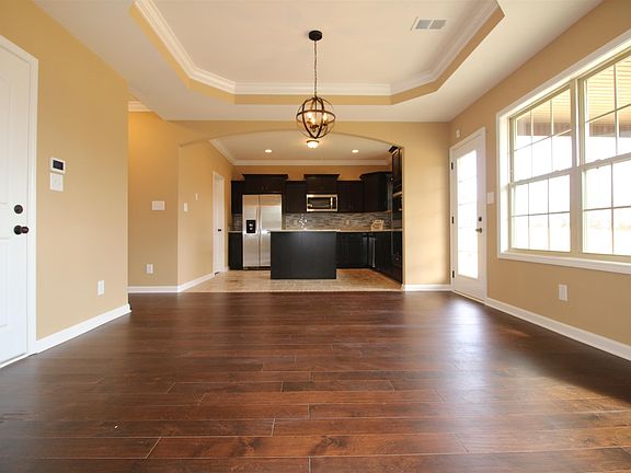 5th image of 302 Summerfield Lot 302