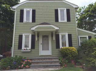 109 Gregory Ave, Merrick, NY 11566