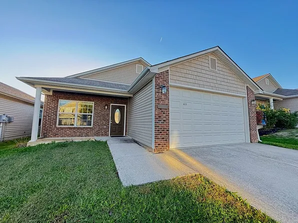 977 Applecross Dr, Lexington, KY 40511
