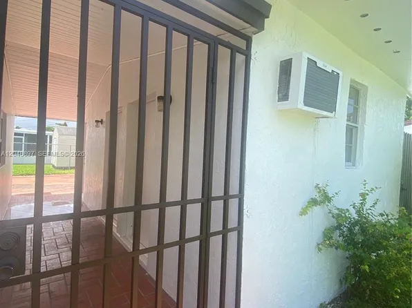 15130 Tyler St, Miami, FL 33176