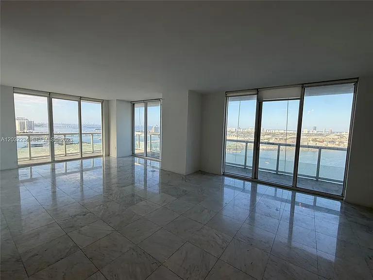 50 Biscayne Blvd #2902 — Photo 5