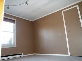 5th image of 125 Farmway Dr