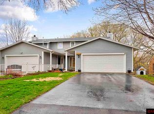 6437 Cavell Ave N, Brooklyn Park, MN 55428
