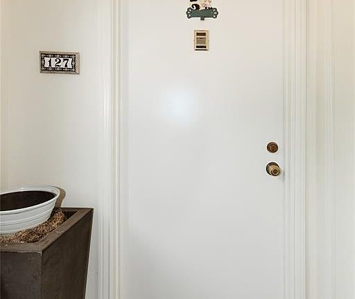 3rd image of 2529 NW 62nd St APT 127