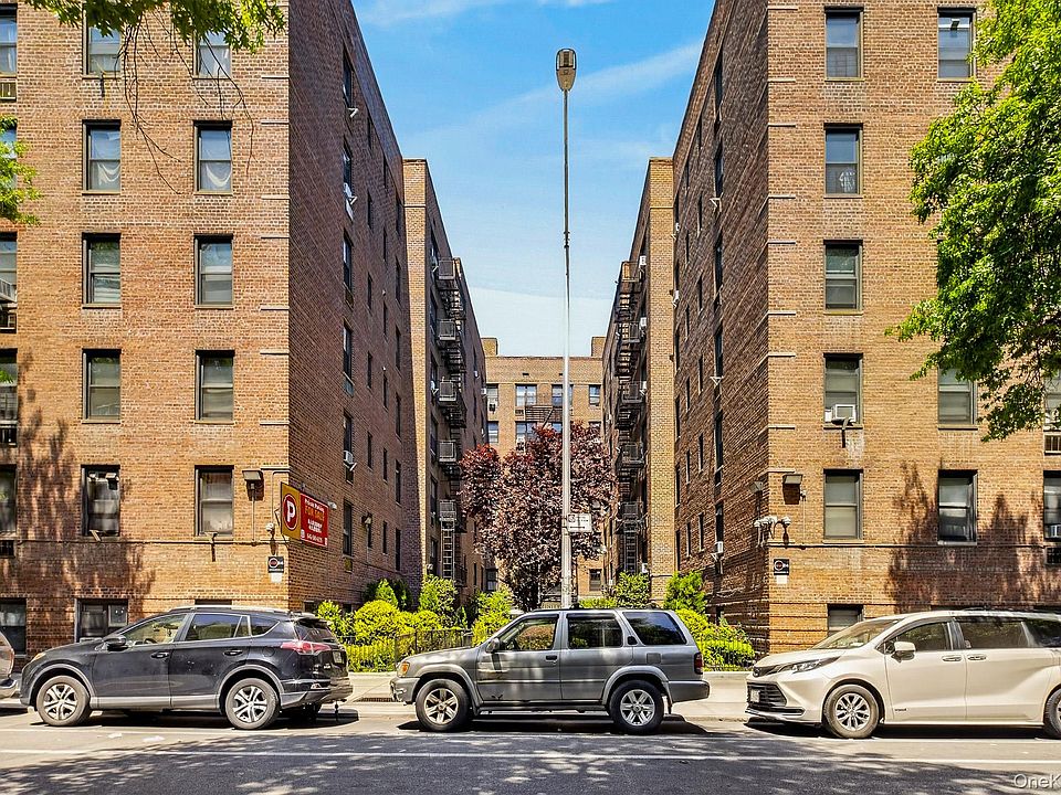 1st image of 132-35 Sanford Avenue #408