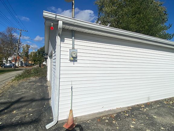 4th image of 1309 S 17th St #3