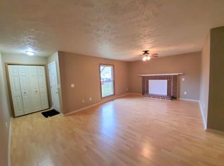 1555 Brookfield Ln, Troy, OH 45373