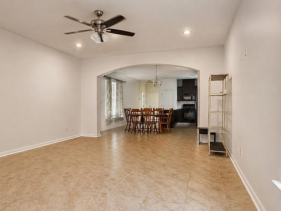 4th image of 1446 Granby Dr