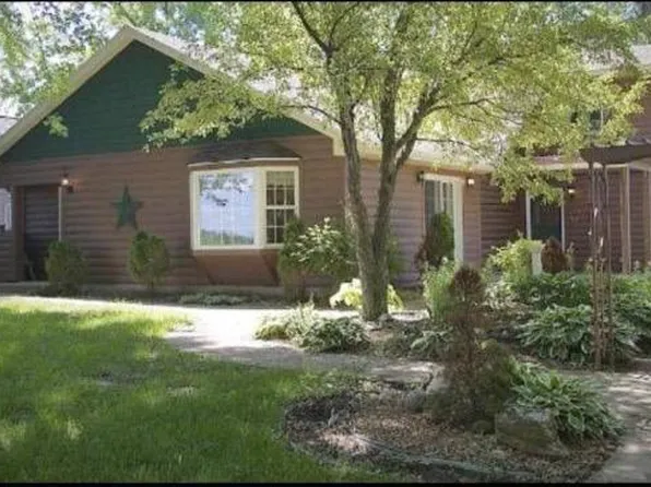 96 353rd Ave NW, Cambridge, MN 55008
