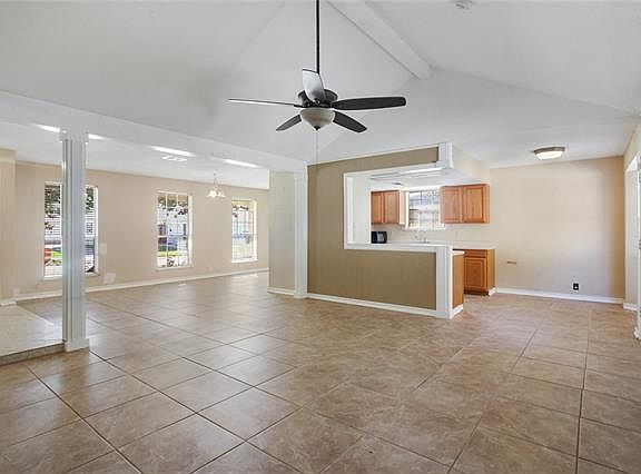 5th image of 536 Brookmeade Dr