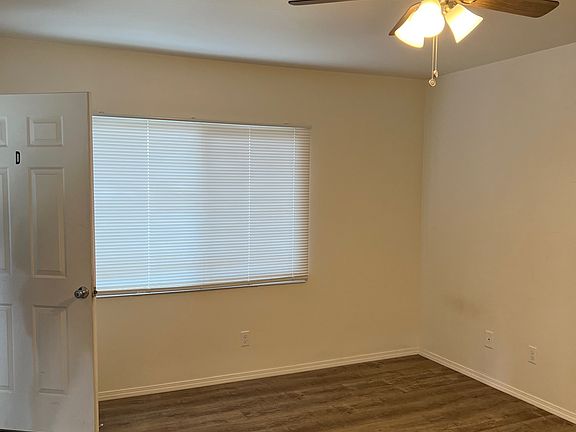 3rd image of 2207 River Blvd APT D
