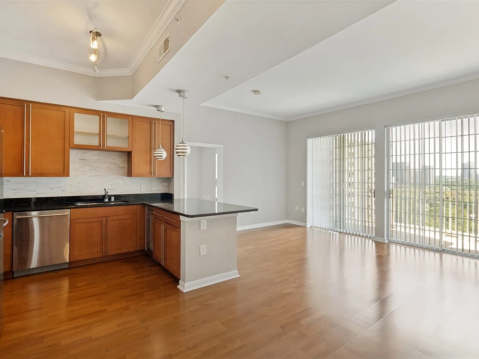 2 bed, 2.0 bath, 1254 sqft, $2,900 — Photo 1