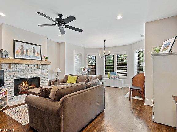 2nd image of 2553 W Winnemac Ave APT 3
