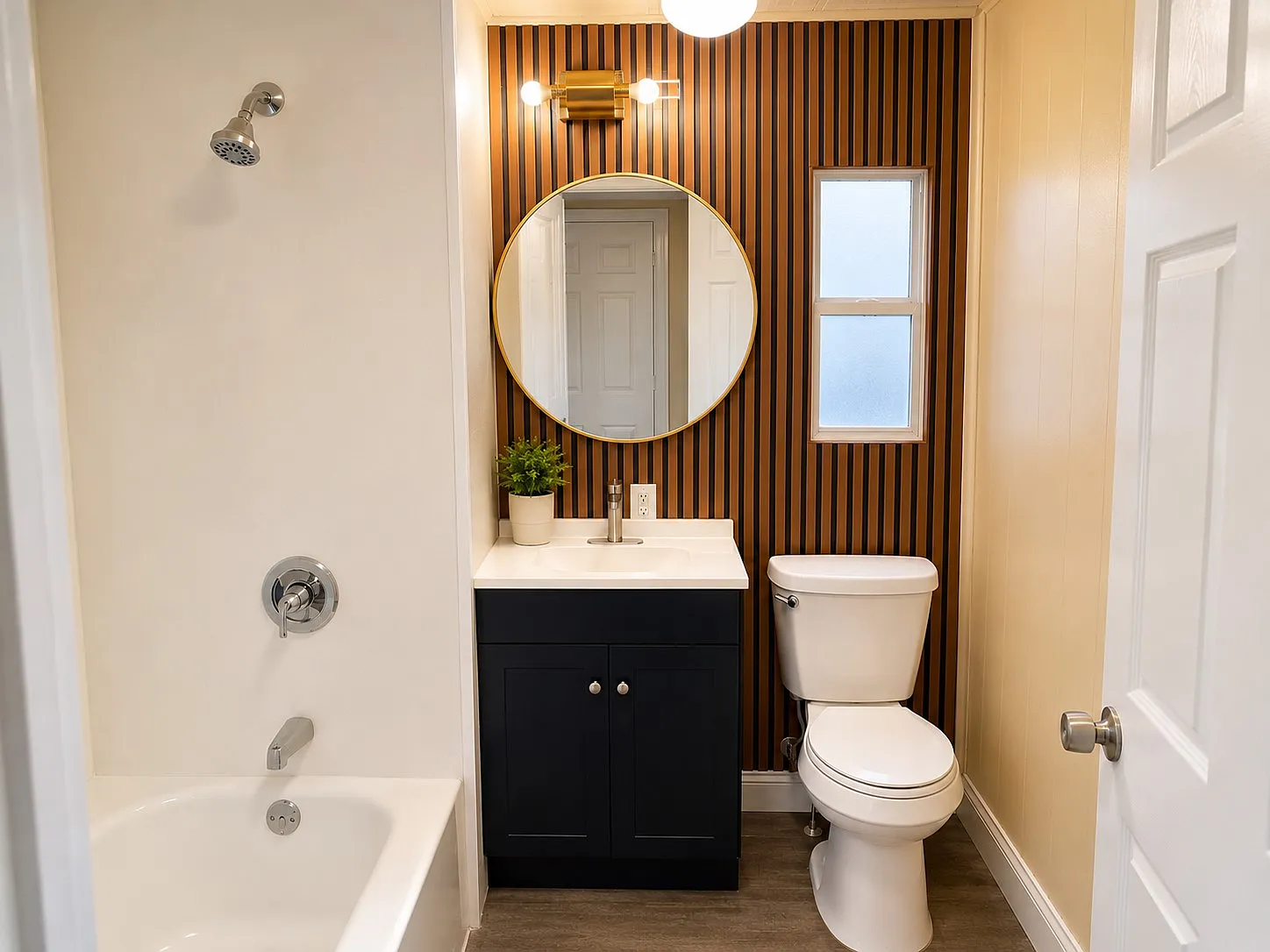 2 bed, 710 sqft, $995 — Photo 1