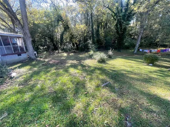 114 Emily St, Toccoa, GA 30577
