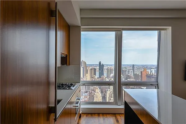 Rented by 212 Consulting Corp | media 16