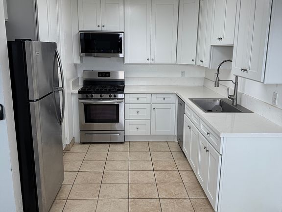 4th image of 3520 1st Ave APT 5