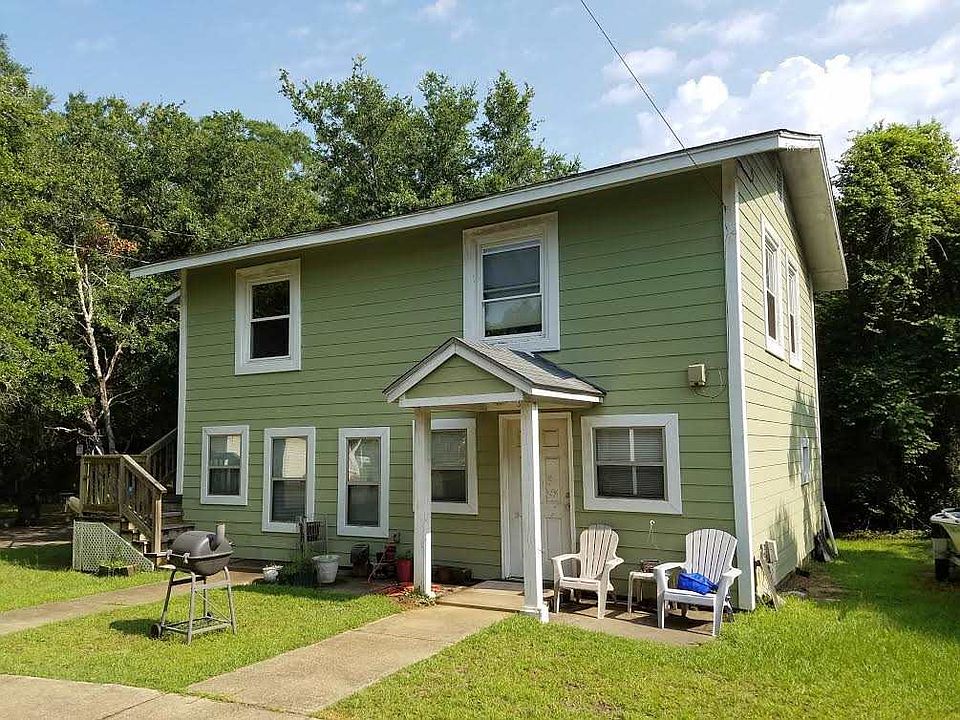 1st image of 228 W 8th Ave #228