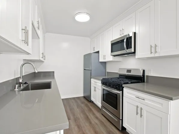 918 11th Street in Santa Monica -North of Wilshire Blvd!, 918 11th St APT 1, Santa Monica, CA 90403