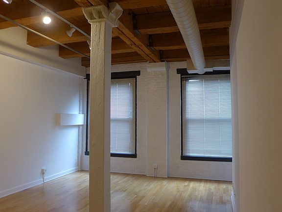 5th image of 525 S Dearborn St APT 503