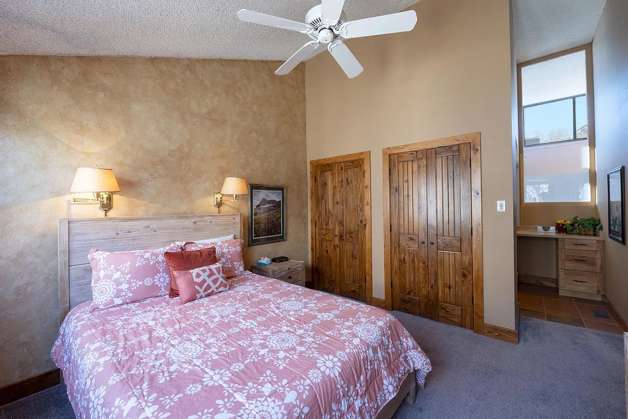 2 bed, 2.5 bath, 1400 sqft, $2,900 — Photo 4