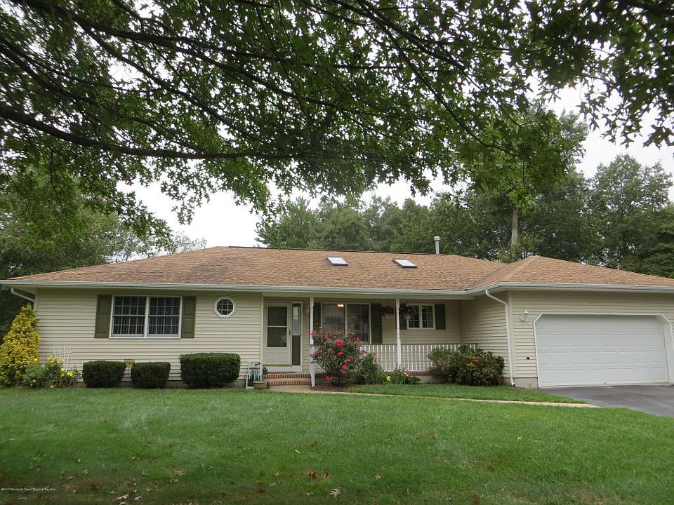 1st image of 1049 Kaitlyn Ct