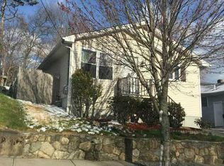 153 Leah St, Providence, RI 02908