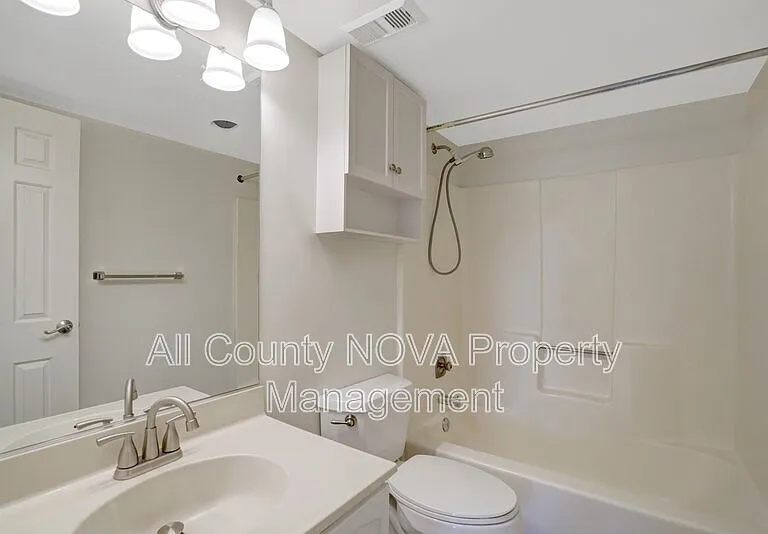 3800 Powell Ln #727 — Photo 33