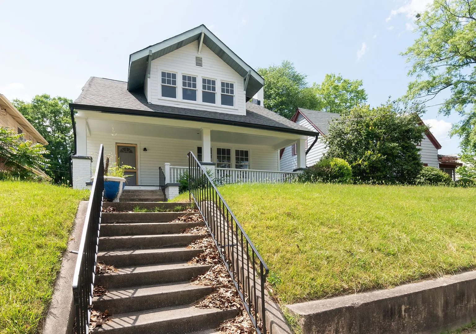 Price Reduced! Fully Renovated Two-Story 4bd/2ba Home Just 5 Minutes from Downtown Durham and Ste... — Photo 3