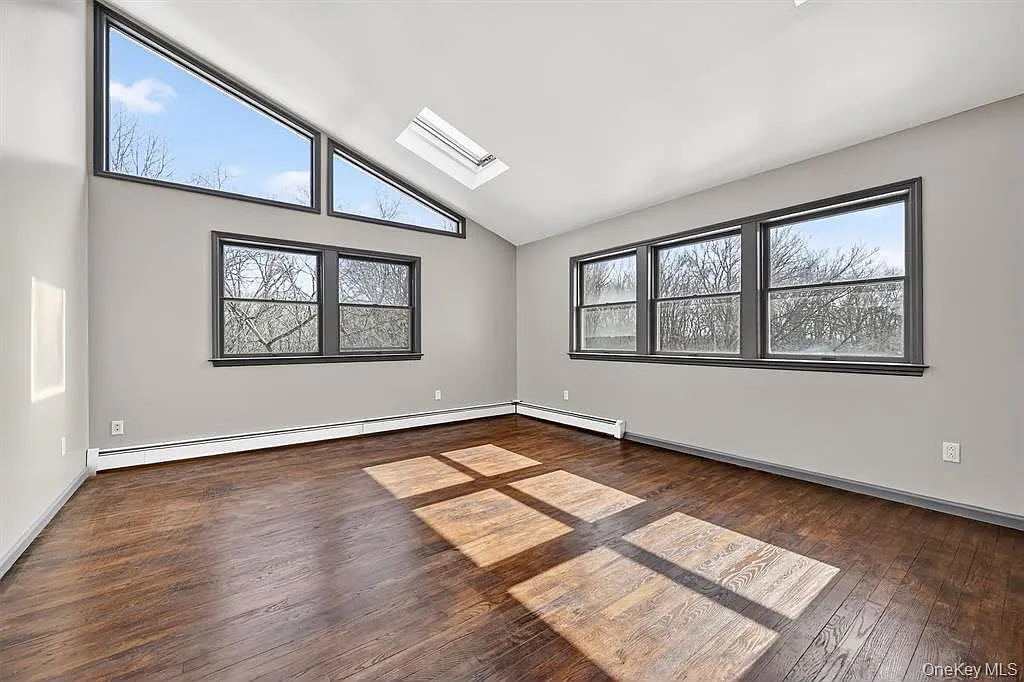 7 bed, $6,500 — Photo 3